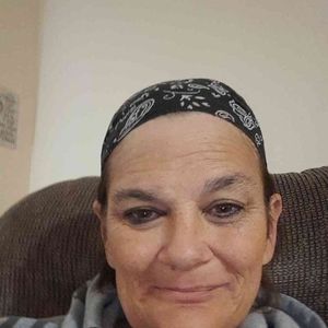 Meet your Posher, Crystal gayle